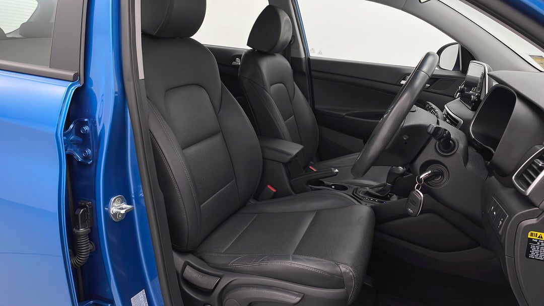 2020 Hyundai Tucson Active (2wd), Automatic, 33490 km, Right Side Front Door Cabin View