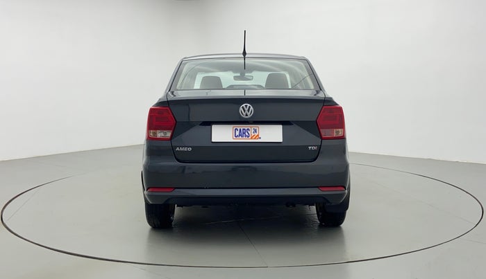 2016 Volkswagen Ameo HIGHLINE 1.5, Diesel, Manual, 42,972 km, Back/Rear View
