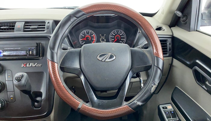 2017 Mahindra Kuv100 K2 D 6 STR, Diesel, Manual, 27,889 km, Steering Wheel Close Up