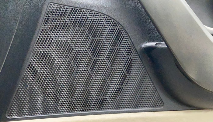 2017 Mahindra XUV500 W6, Diesel, Manual, 91,168 km, Speaker