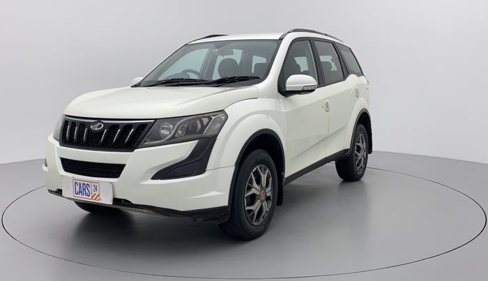 2017 Mahindra XUV500 W6, Diesel, Manual, 91,168 km, Left Front Diagonal