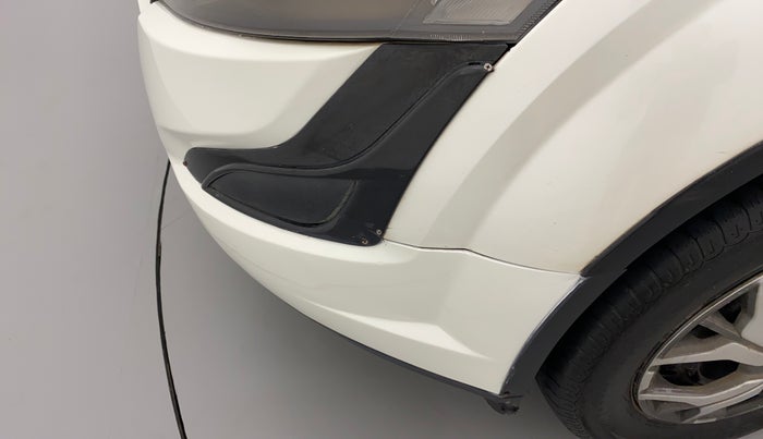 2017 Mahindra XUV500 W6, Diesel, Manual, 91,110 km, Front bumper - Repaired