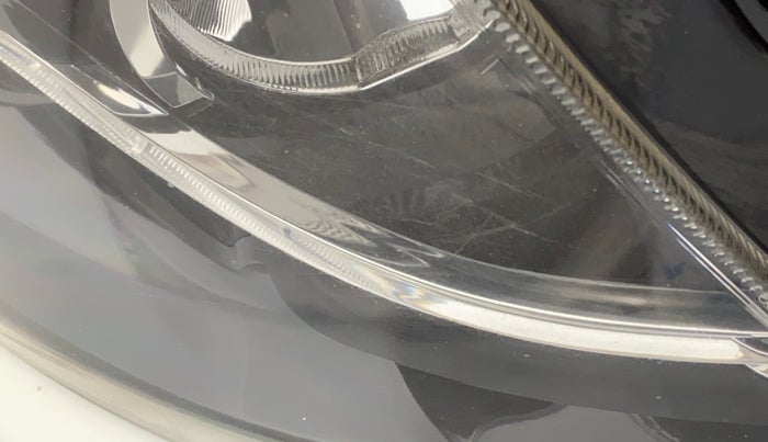 2017 Mahindra XUV500 W6, Diesel, Manual, 91,168 km, Right headlight - Minor scratches