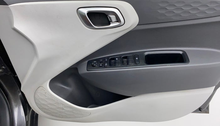 2021 Hyundai GRAND I10 NIOS SPORTZ 1.2 KAPPA VTVT CNG, CNG, Manual, 48,080 km, Driver Side Door Panels Control