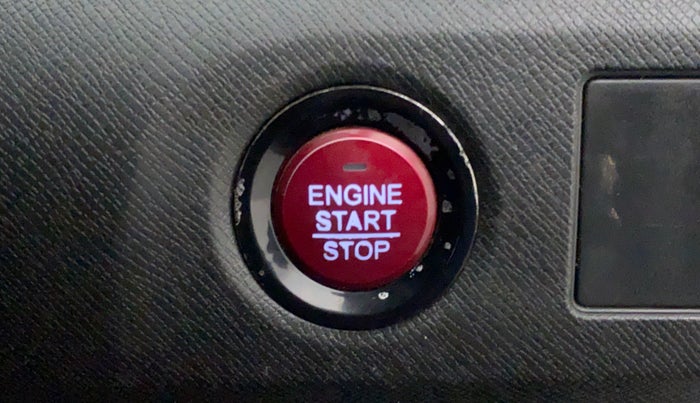 2017 Honda BR-V 1.5L I-VTEC V, Petrol, Manual, 1,04,034 km, Keyless Start/ Stop Button