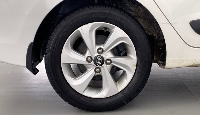 2018 Hyundai Xcent SX 1.2, Petrol, Manual, 13,954 km, Right Rear Wheel