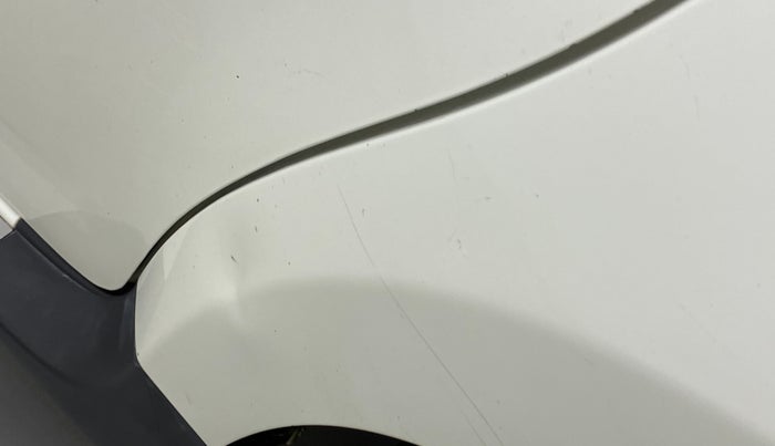 2016 Renault Duster 110 PS RXZ DIESEL, Diesel, Manual, 93,415 km, Left quarter panel - Slightly dented