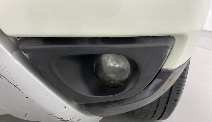 2016 Renault Duster 110 PS RXZ DIESEL, Diesel, Manual, 93,415 km, Left fog light - Not working