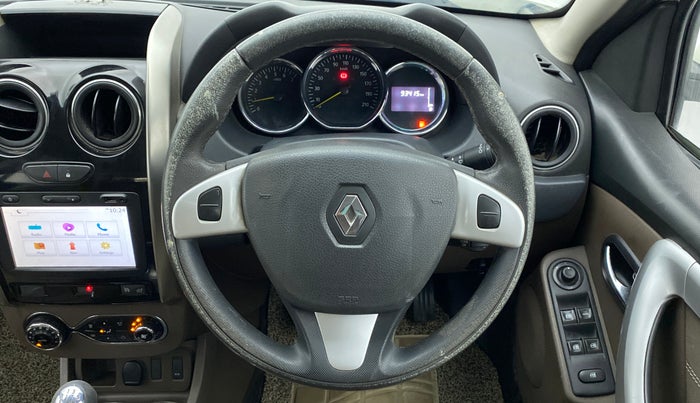 2016 Renault Duster 110 PS RXZ DIESEL, Diesel, Manual, 93,415 km, Steering Wheel Close Up