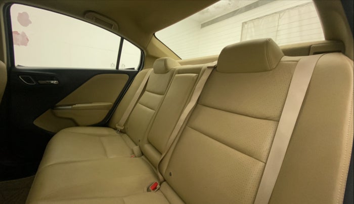 2017 Honda City 1.5L I-VTEC VX, Petrol, Manual, 96,706 km, Right Side Rear Door Cabin
