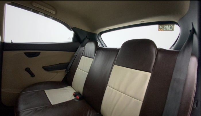 2015 Hyundai Eon ERA +, Petrol, Manual, 59,721 km, Right Side Rear Door Cabin