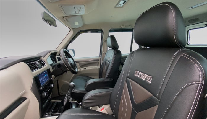 2020 Mahindra Scorpio S9, Diesel, Manual, 16,537 km, Right Side Front Door Cabin
