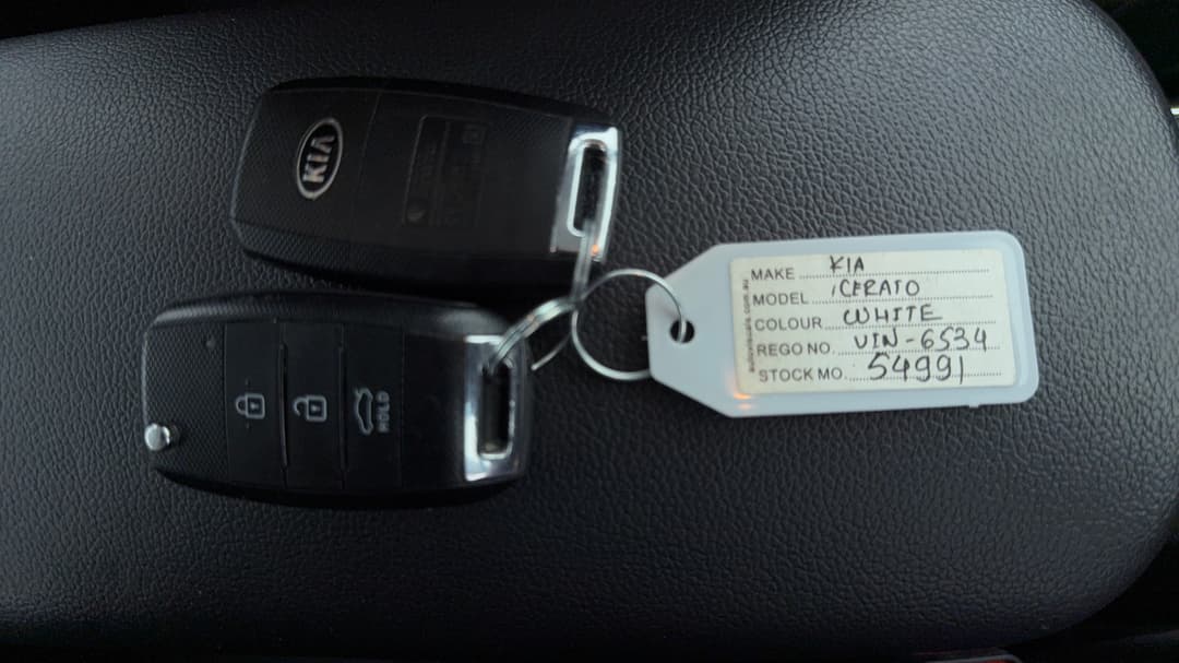 2016 Kia Cerato S, Automatic, 53014 km, Key Close-up
