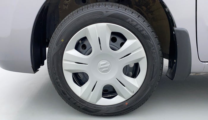2015 Maruti Wagon R 1.0 VXI, Petrol, Manual, 13,908 km, Left Front Wheel