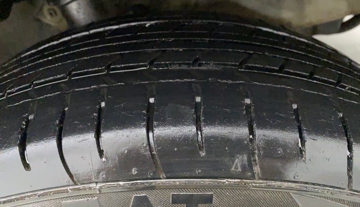 2010 Hyundai i20 MAGNA O 1.2, Petrol, Manual, 46,072 km, Left Front Tyre Tread
