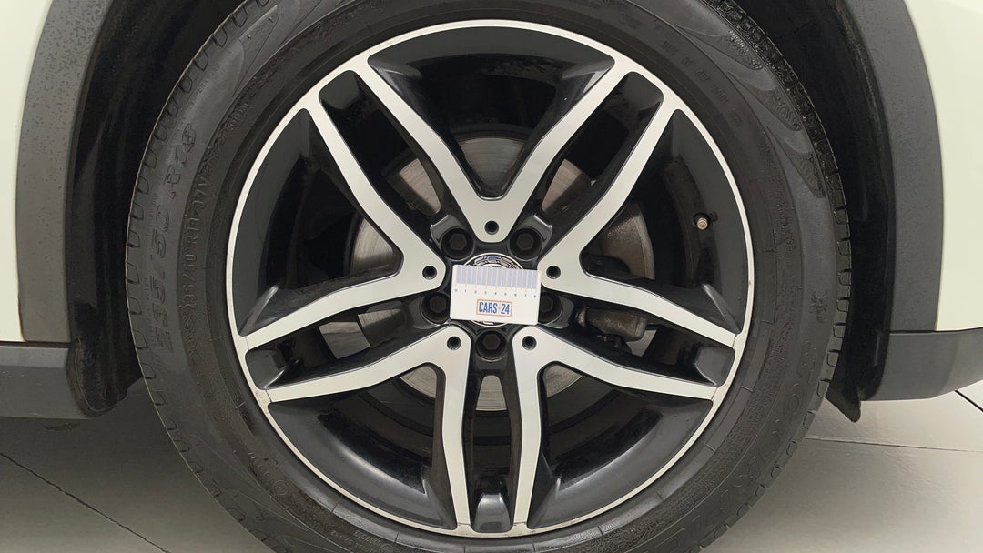 Wheels Rim Front RHS Scratch