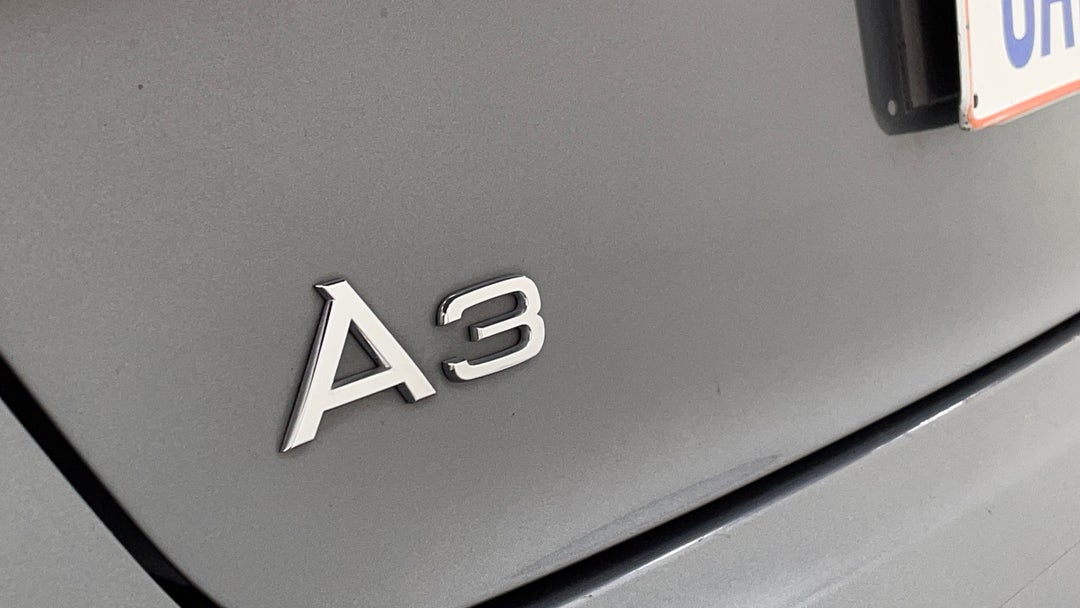 Badge (Boot Left Side)