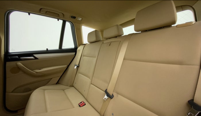 2013 BMW X3 XDRIVE 20D, Diesel, Automatic, 67,468 km, Right Side Rear Door Cabin