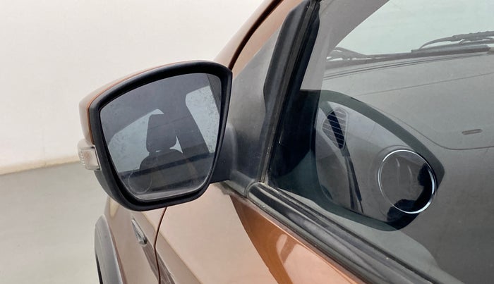 2019 Ford FREESTYLE TITANIUM PLUS 1.2 PETROL, Petrol, Manual, 76,256 km, Left rear-view mirror - Minor folding noise