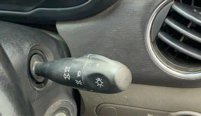 2012 Hyundai i10 MAGNA 1.2, Petrol, Manual, 63,734 km, Combination switch - Turn Indicator not functional