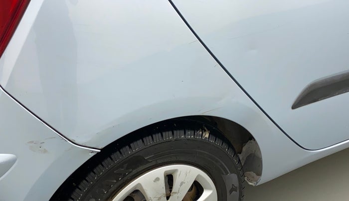 2012 Hyundai i10 MAGNA 1.2, Petrol, Manual, 63,734 km, Right quarter panel - Minor scratches