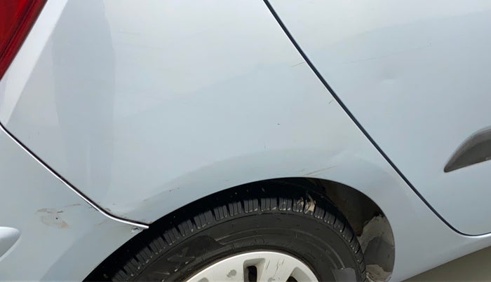 2012 Hyundai i10 MAGNA 1.2, Petrol, Manual, 63,734 km, Right quarter panel - Slightly dented