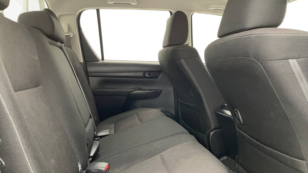 2017 Toyota Hilux Sr Hi-rider, Automatic, 98988 km, Right Side Rear Door Cabin View