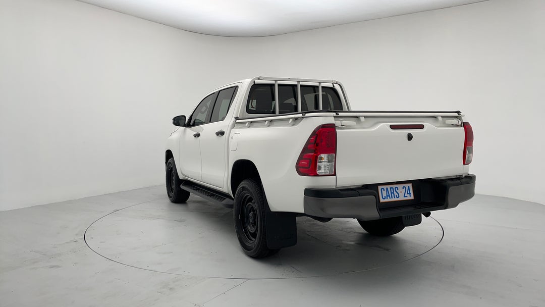 2017 Toyota Hilux Sr Hi-rider, Automatic, 98988 km, Left Back Diagonal (45- Degree) View