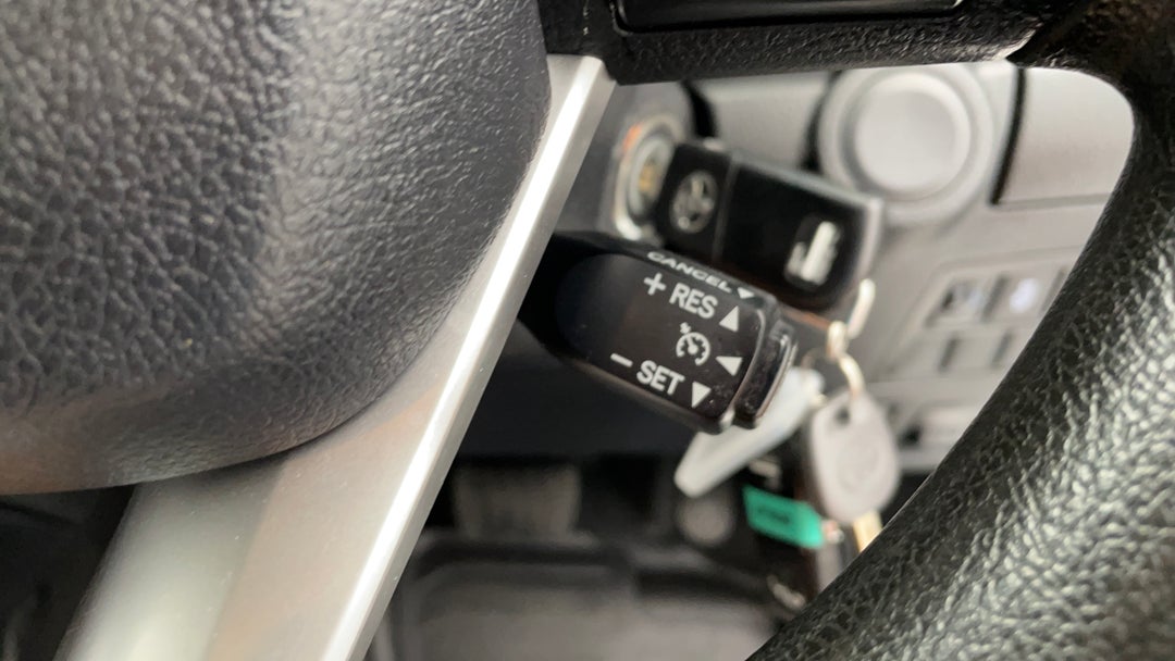 2017 Toyota Hilux Sr Hi-rider, Automatic, 98988 km, Cruise Control