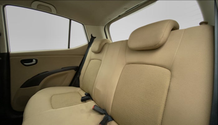 2009 Hyundai i10 SPORTZ 1.2, Petrol, Manual, 83,035 km, Right Side Rear Door Cabin