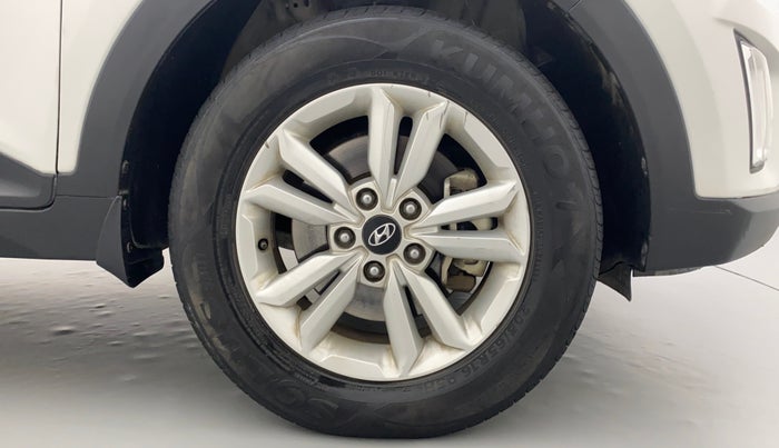 2016 Hyundai Creta 1.6 SX PLUS PETROL, Petrol, Manual, 34,087 km, Right Front Tyre