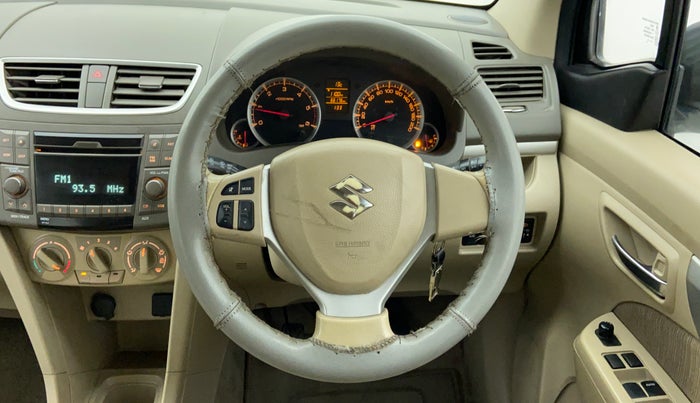 2014 Maruti Ertiga ZDI, Diesel, Manual, 66,575 km, Steering Wheel Close Up