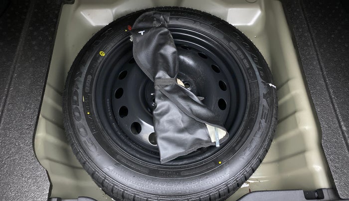 2019 Toyota YARIS J CVT, Petrol, Automatic, 18,535 km, Spare Tyre