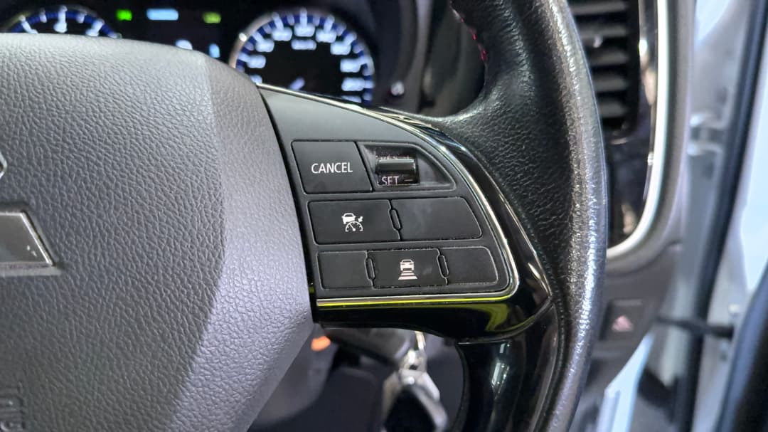2016 Mitsubishi Outlander Ls (4x4), Automatic, 93604 km, Cruise Control