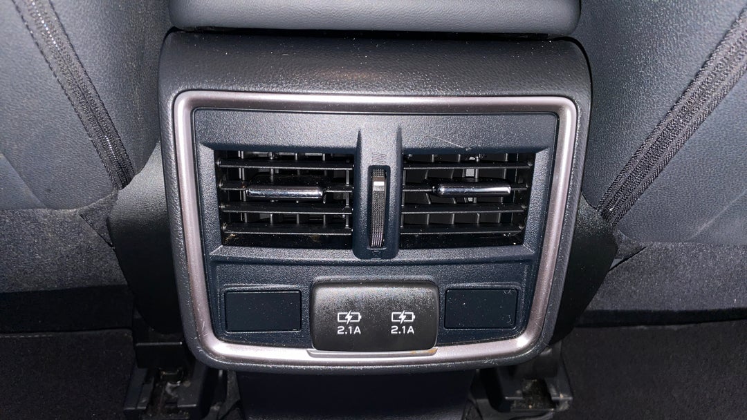 Rear A/C Vent