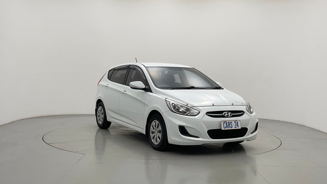 Right Front Diagonal (45- Degree) View