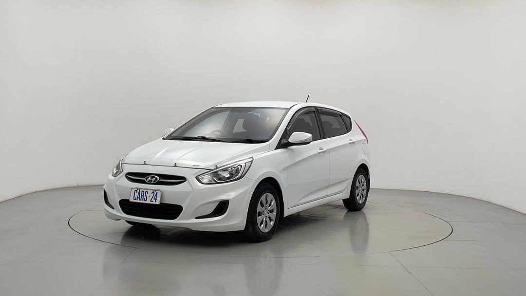 Left Front Diagonal (45- Degree) View