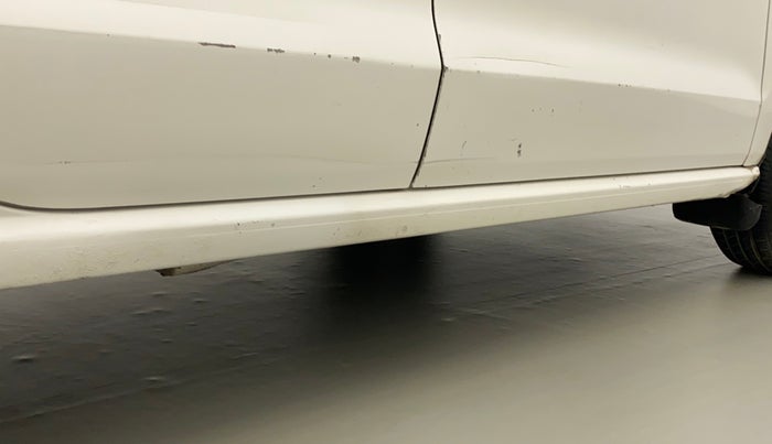 2011 Volkswagen Polo TRENDLINE 1.2L PETROL, Petrol, Manual, 61,229 km, Right running board - Minor scratches