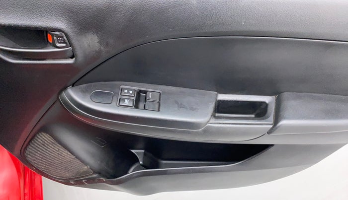 2017 Maruti Baleno SIGMA 1.2 K12, Petrol, Manual, 20,970 km, Driver Side Door Panels Control