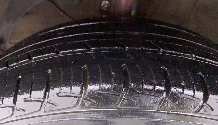 2017 Maruti Baleno SIGMA 1.2 K12, Petrol, Manual, 20,970 km, Left Front Tyre Tread
