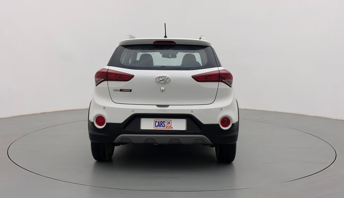 2017 Hyundai i20 Active 1.2 S, Petrol, Manual, 19,119 km, Back/Rear