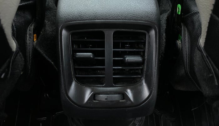 2020 Hyundai NEW SANTRO 1.1 MAGNA CNG MT, CNG, Manual, 61,770 km, Rear AC Vents