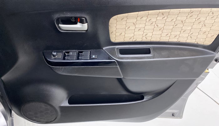 2018 Maruti Wagon R 1.0 VXI, Petrol, Manual, 34,604 km, Driver Side Door Panels Control