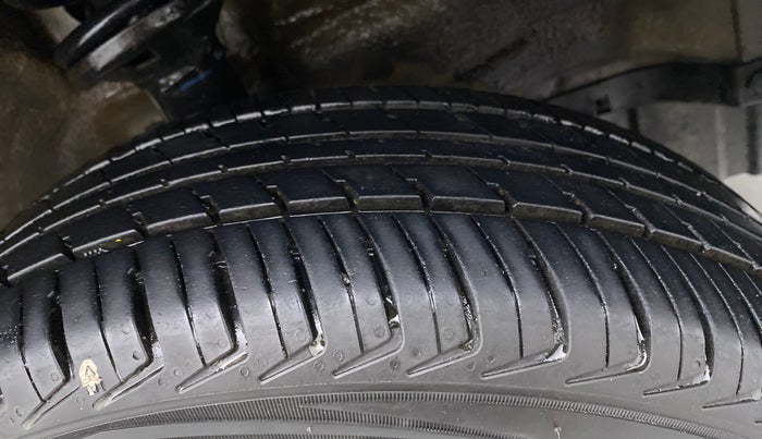 2018 Maruti Wagon R 1.0 VXI, Petrol, Manual, 34,604 km, Right Front Tyre Tread