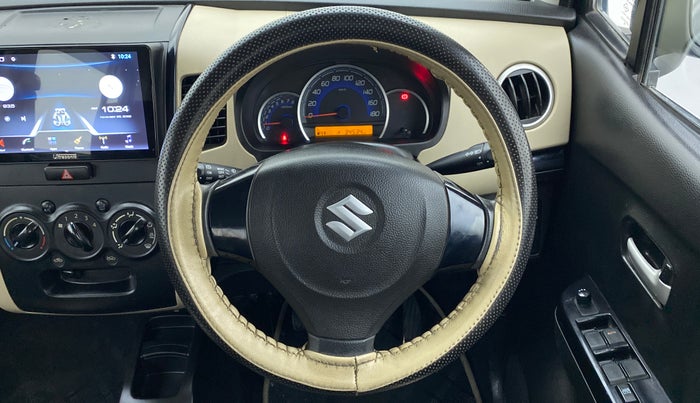 2018 Maruti Wagon R 1.0 VXI, Petrol, Manual, 34,604 km, Steering Wheel Close Up