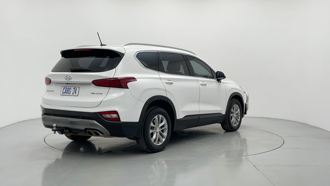 Right Back Diagonal (45- Degree) View