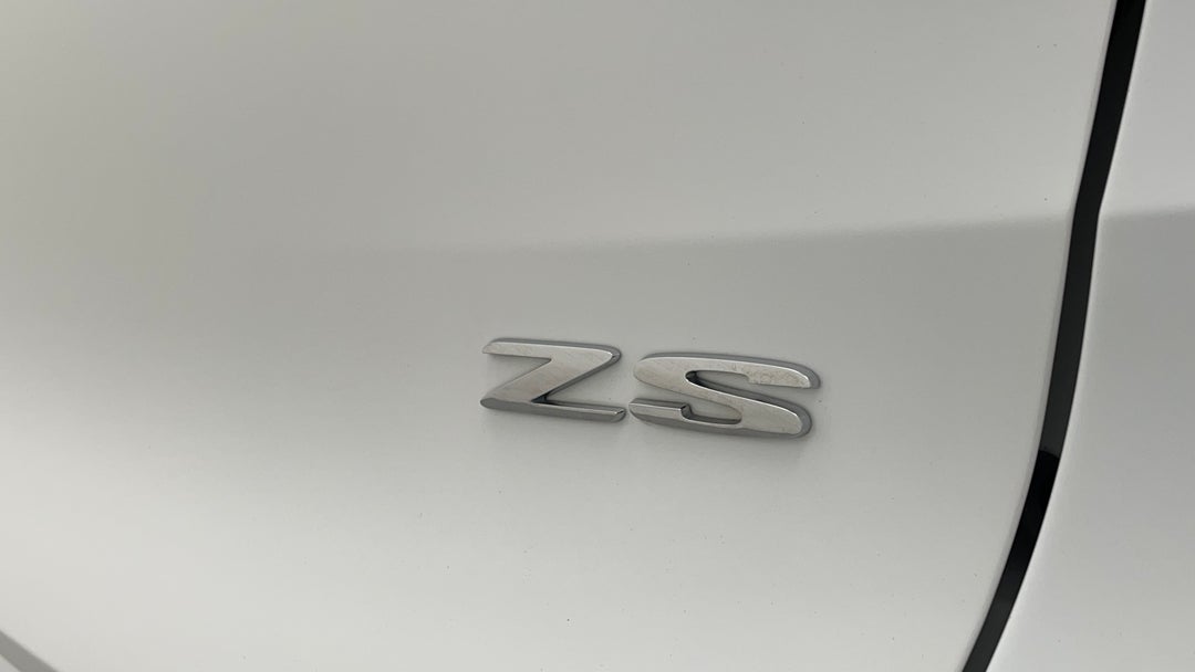 Badge (Boot Right Side)