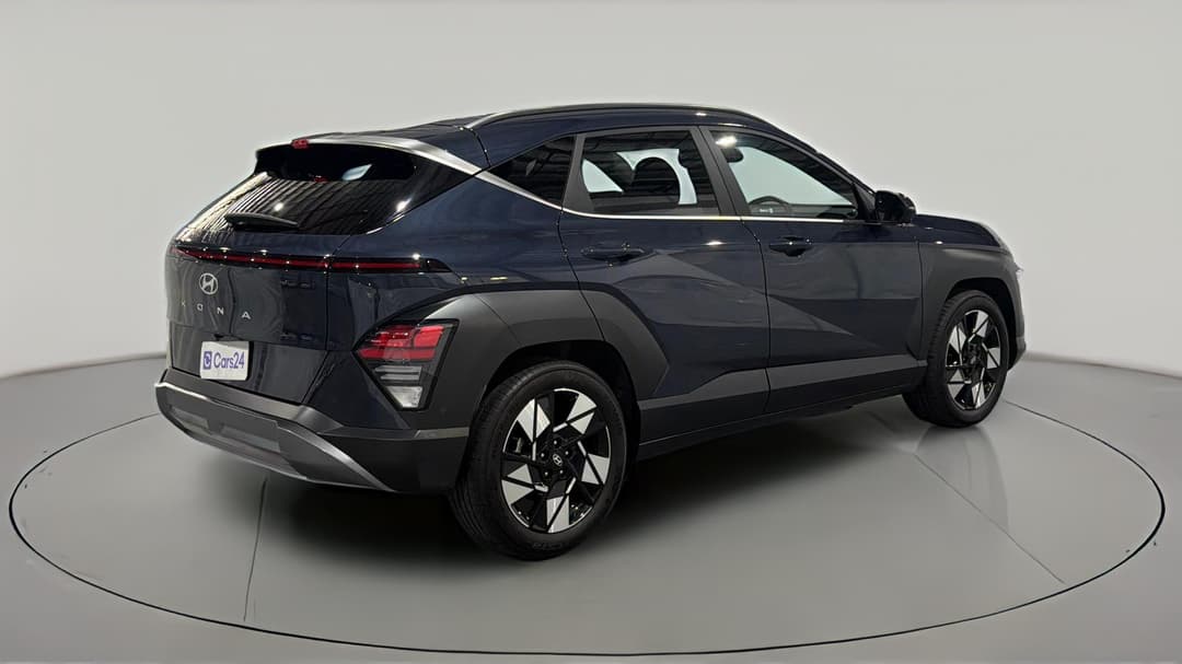 2024 Hyundai Kona Premium, Automatic, 45931 km, Right Back Diagonal (45- Degree) View