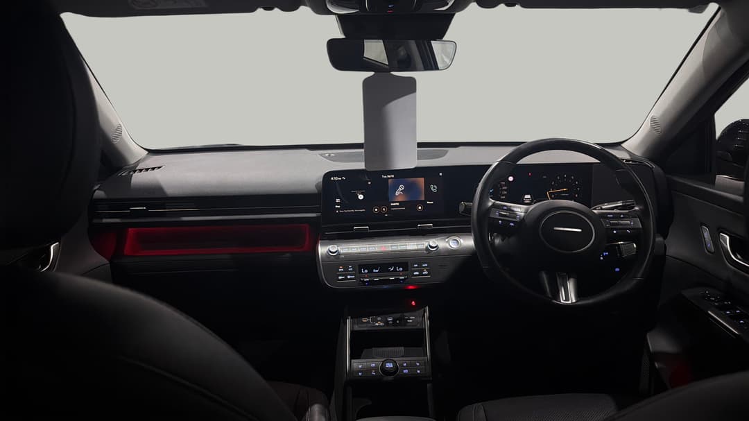 2024 Hyundai Kona Premium, Automatic, 45931 km, Dashboard View