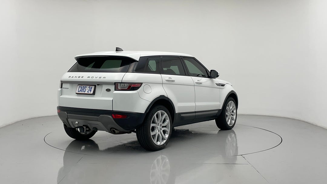 Right Back Diagonal (45- Degree) View